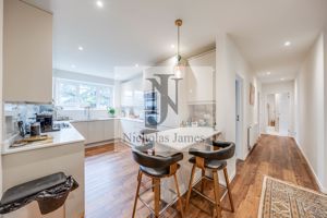 Photo 17- click for photo gallery